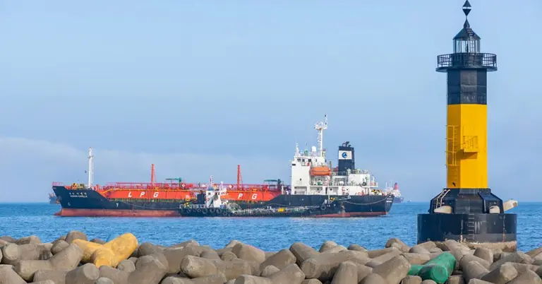 দক্ষিণ কোরিয়ার তেল পণ্যবাহী ট্যাঙ্কার টর্ম থর